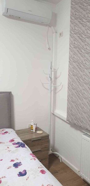 Berceni, Grand Arena, 2 camere, 2 parcari, 2 ac, mobilat, utilat, ocazie