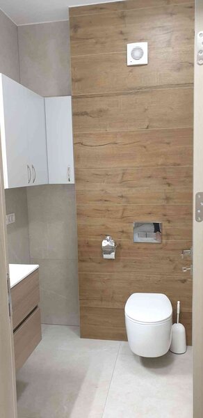 Berceni, Grand Arena, 2 camere, 2 parcari, 2 ac, mobilat, utilat, ocazie
