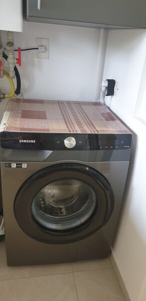 Berceni, Grand Arena, 2 camere, 2 parcari, 2 ac, mobilat, utilat, ocazie